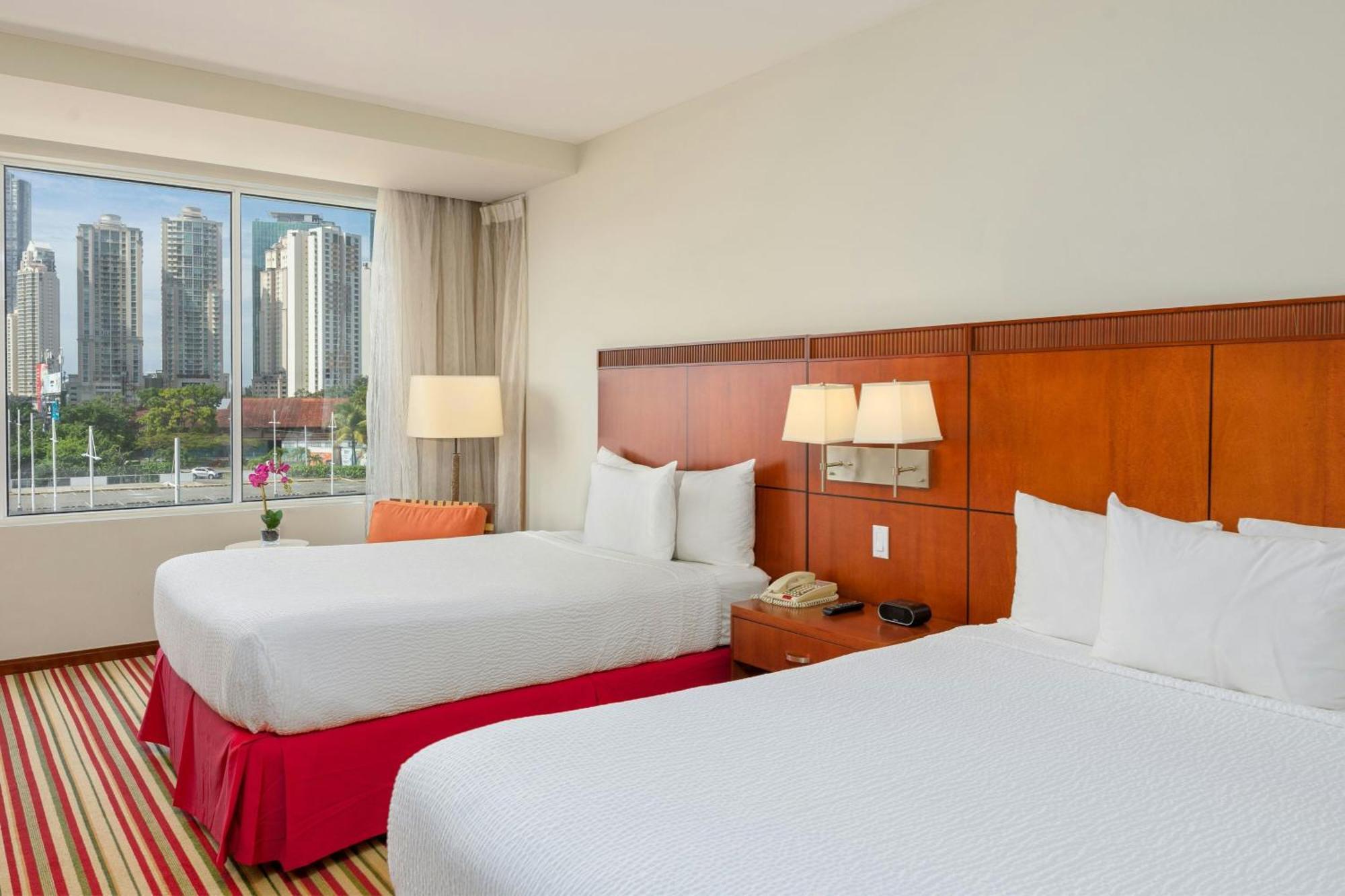 Courtyard By Marriott Multiplaza Mall Hotel 4*