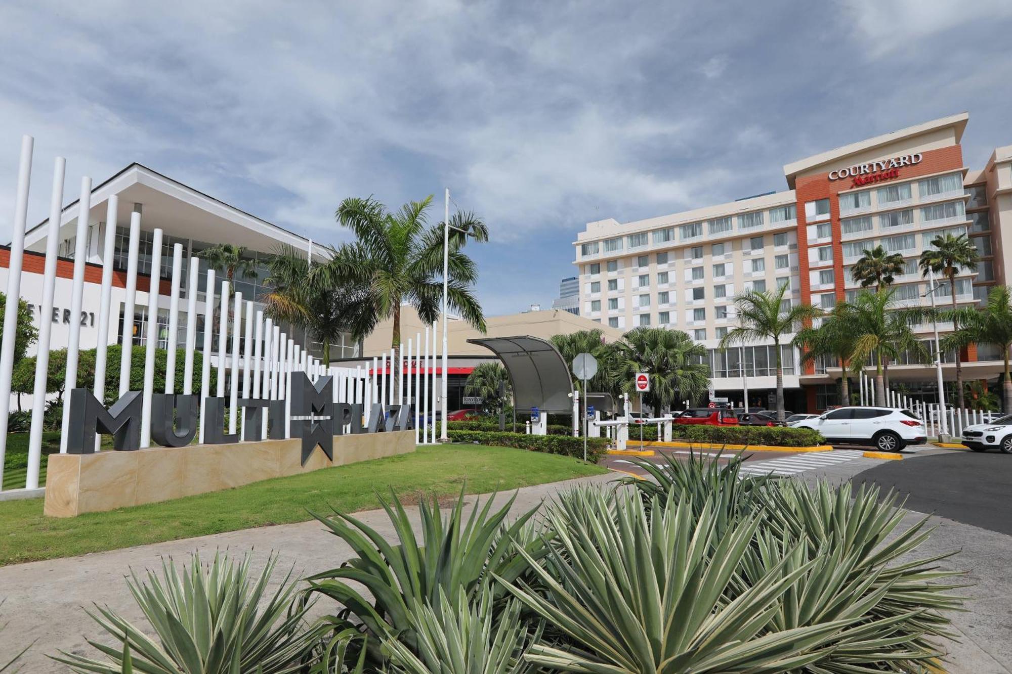 Courtyard By Marriott Multiplaza Mall 4* Cidade do Panamá