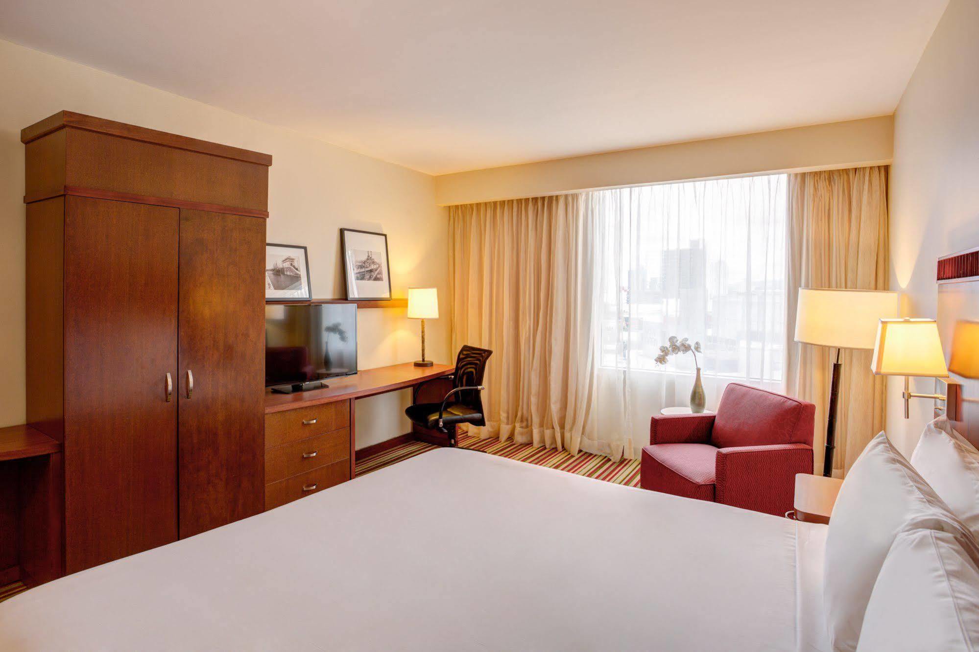 Courtyard By Marriott Multiplaza Mall Cidade do Panamá