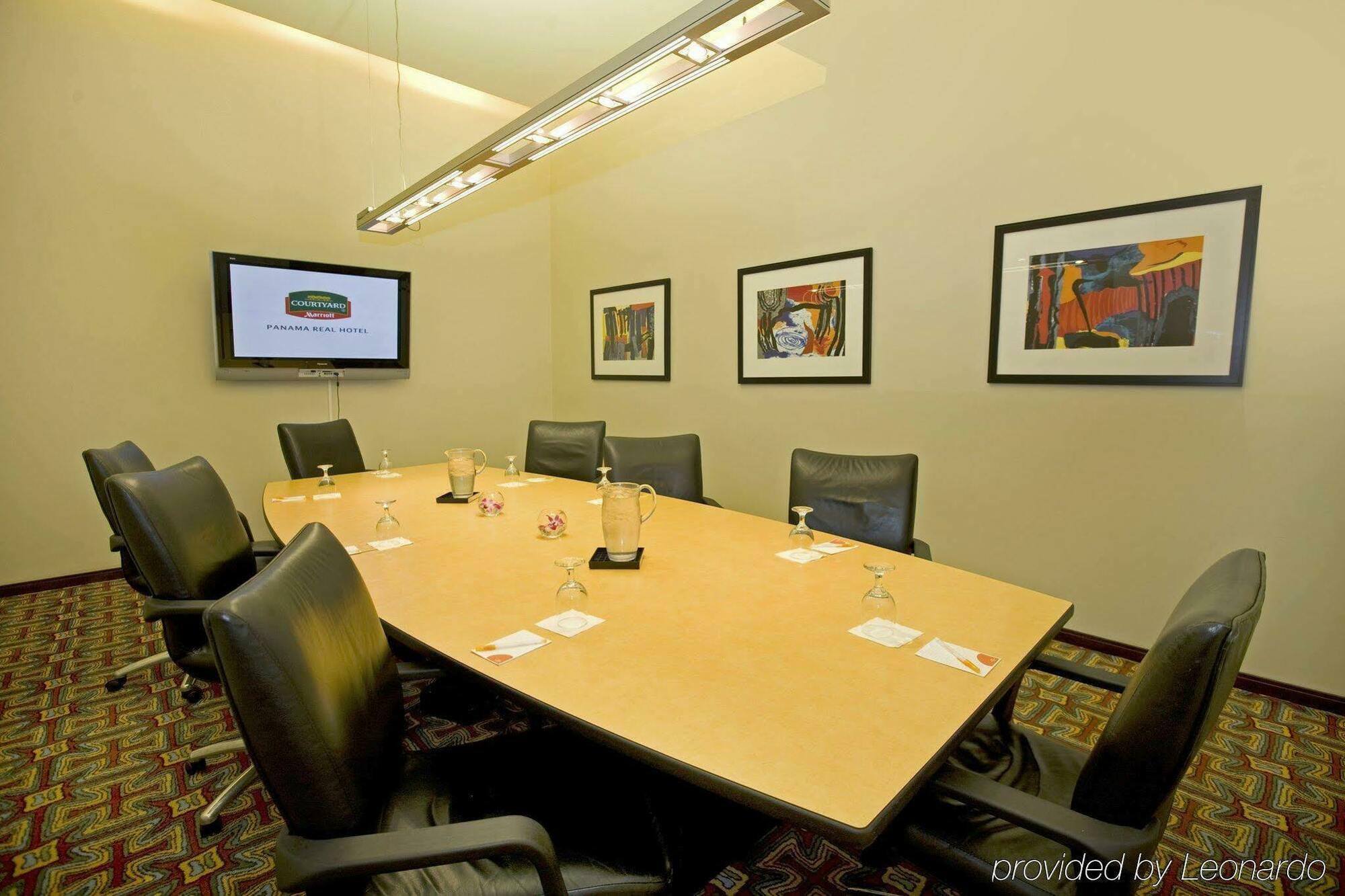 Courtyard By Marriott Multiplaza Mall 4* Cidade do Panamá